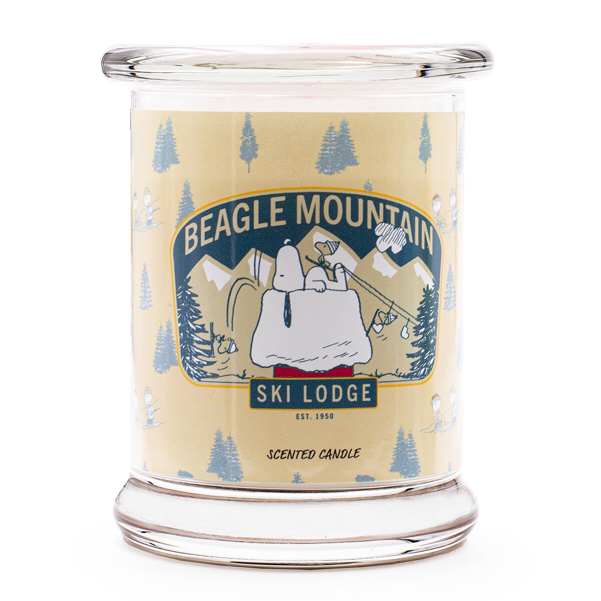 Peanuts Duftkerze ‚Beagle Mountain‘ (250g) – Vorderseite der offiziellen Lizenzkerze im Winter-Design mit Snoopy und Woodstock im Sky Lodge – perfekte Winter Deko oder Geschenkidee für Bergsteiger.