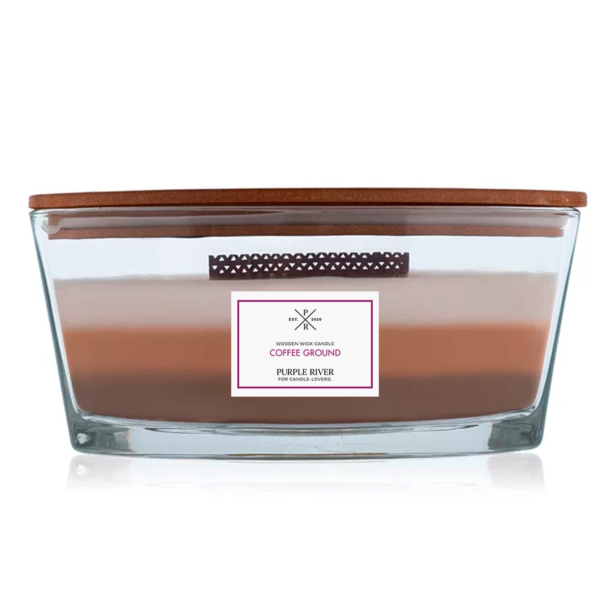 Hochwertige Sojawachs-Duftkerze (453g) von Purple River mit Holzdocht. Brenndauer von 80 Stunden. Die vegane Duftkerze im Glas hat weißes & braunes Wachs. Ist ideal als stilvolle Dekoration & luxuriöses Geschenk. Gefertigt in Deutschland.