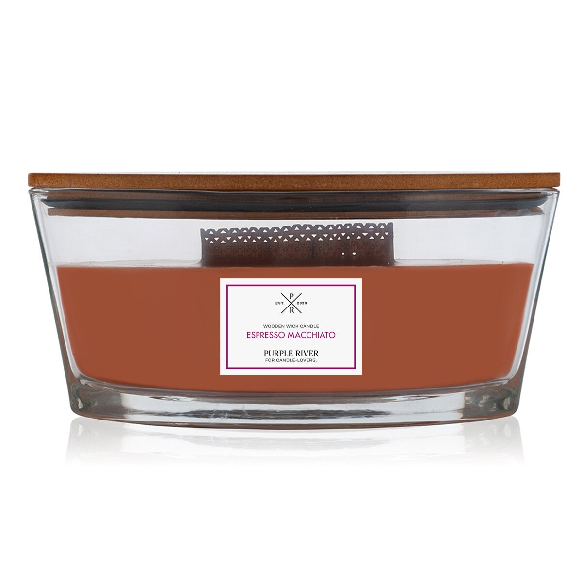 Hochwertige Sojawachs-Duftkerze (453g) von Purple River mit Holzdocht. Brenndauer von 80 Stunden. Die vegane Duftkerze im Glas hat braunen Wachs. Ist ideal als stilvolle Dekoration & belebendes Wellness-Geschenk. Gefertigt in Deutschland.