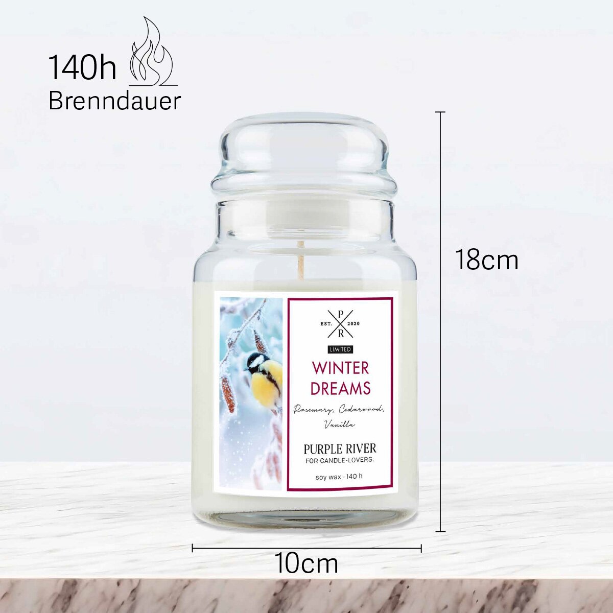 Vegane Premium-Sojawachs-Duftkerze ‚Winter Dreams‘ von Purple River (623g). Nachhaltige Kerze im Glas mit extralanger 140h-Brenndauer, Höhe 18cm & Breite 10cm. Hochwertige Wellness-Deko, Made in Germany.